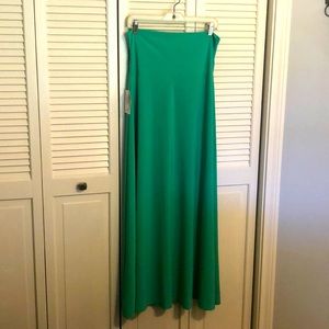 Green maxi skirt